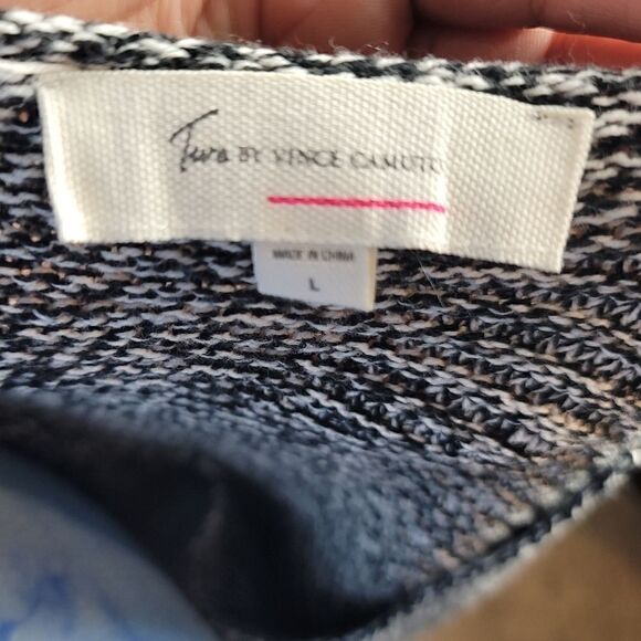 TWO BY VINCE CAMUTO Vneck Knit Sweater - Picture 5 of 7